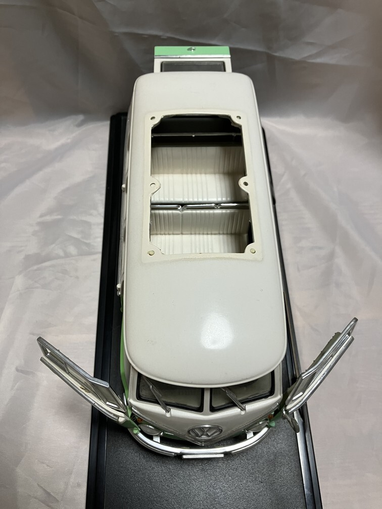 【中古】volkswagen 1962 microbus road signature 1/18_画像5