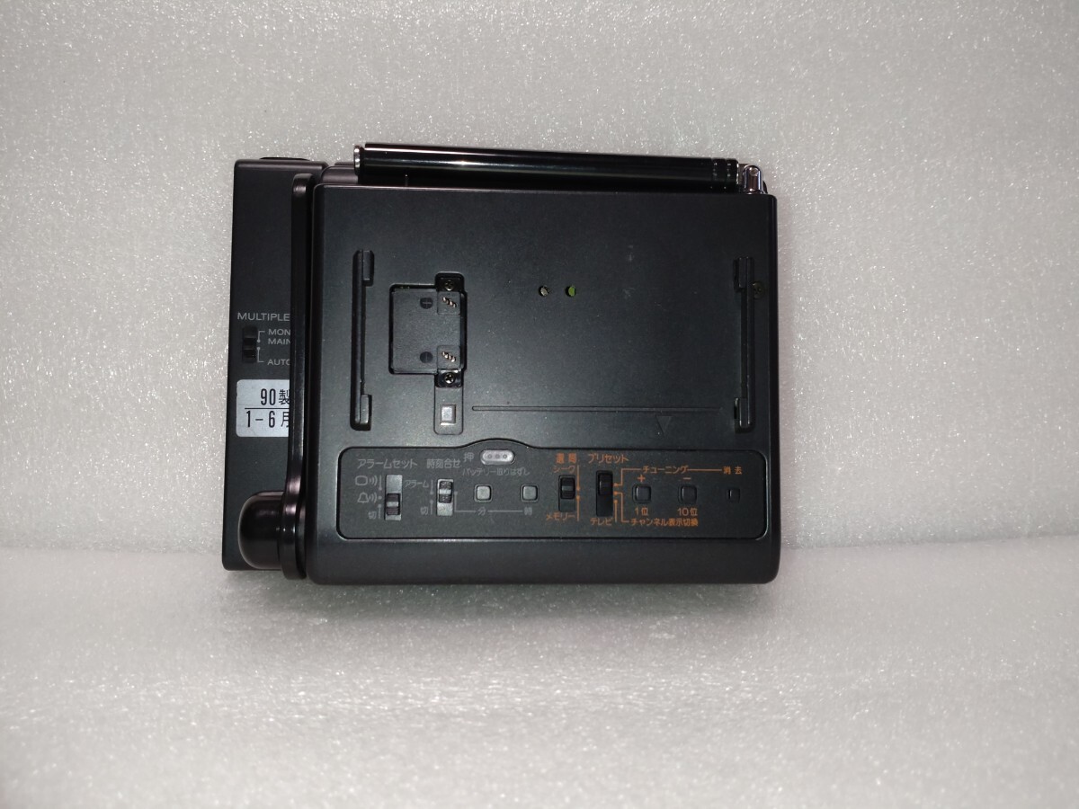SONY 4型LCD COLOR TV FDL-K411 ジャンク品_画像3