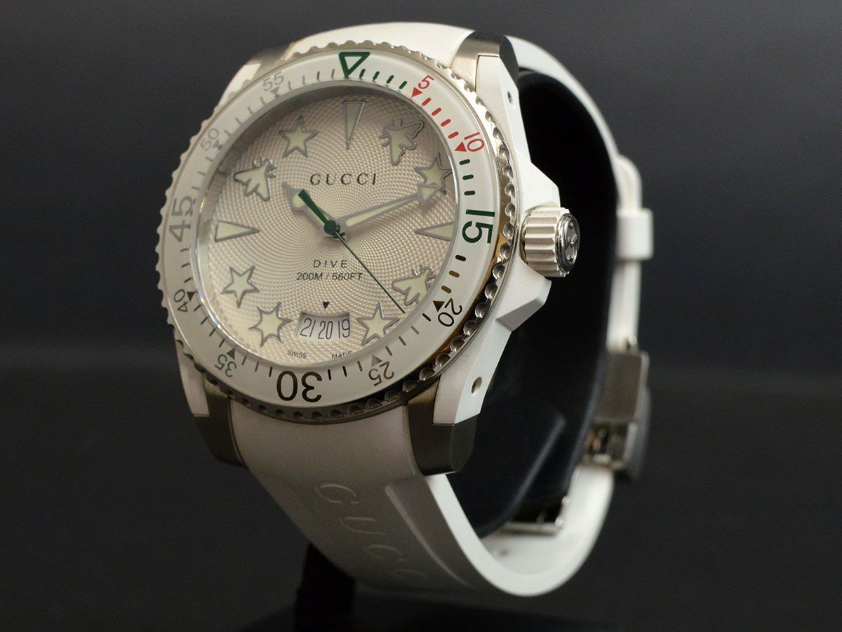 176125* прекрасный товар рабочее состояние подтверждено GUCCI Gucci большой b наручные часы кварц Date 3 стрелки раунд 136.3 SS Raver белый серебряный мужской / D