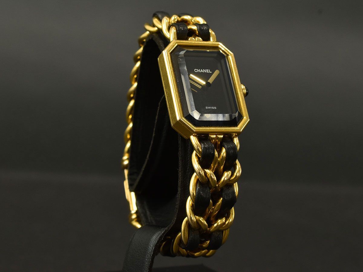 174443□動作確認済 CHANEL シャネル プルミエールM 腕時計 クォーツ 2針 H0001 GP レザー 革 ブラック ゴールド レディース/ Dの画像3