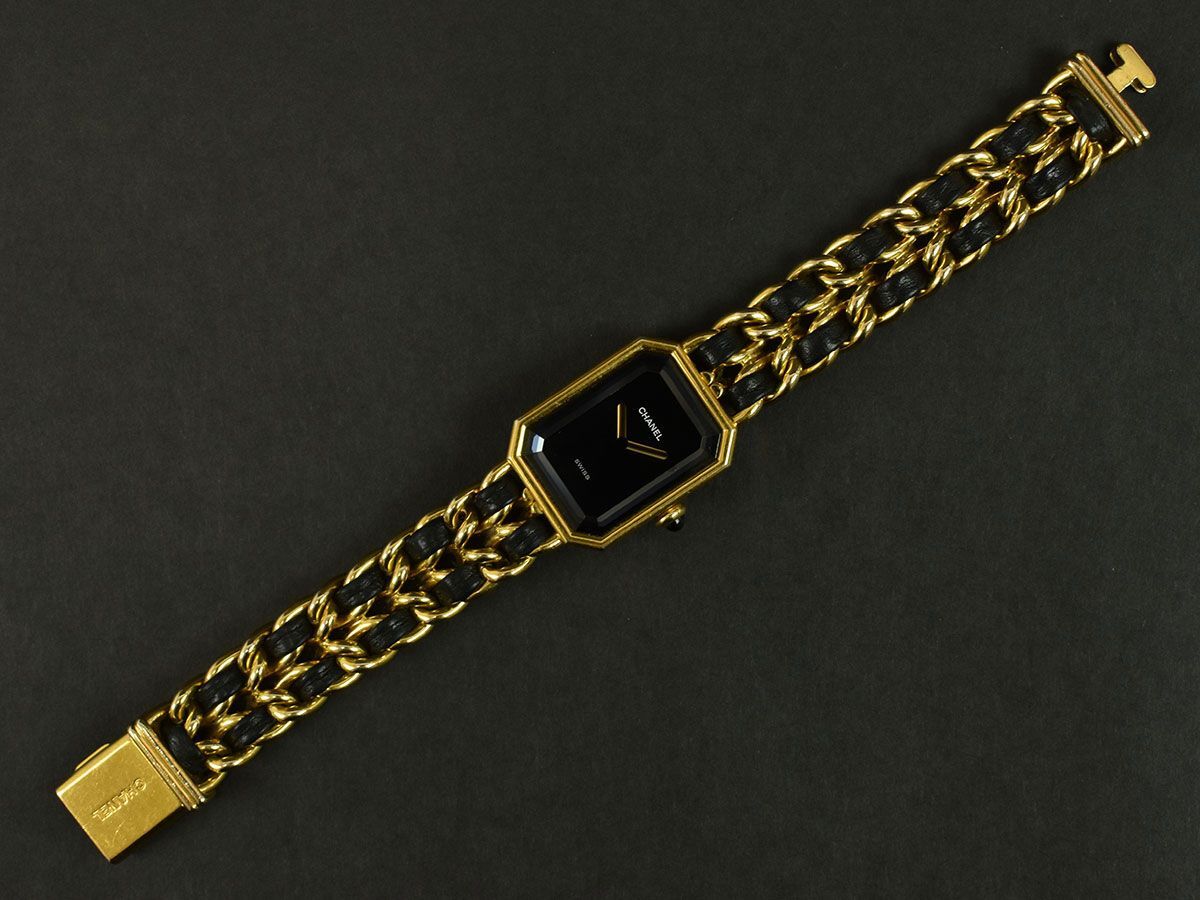 174443□動作確認済 CHANEL シャネル プルミエールM 腕時計 クォーツ 2針 H0001 GP レザー 革 ブラック ゴールド レディース/ Dの画像4