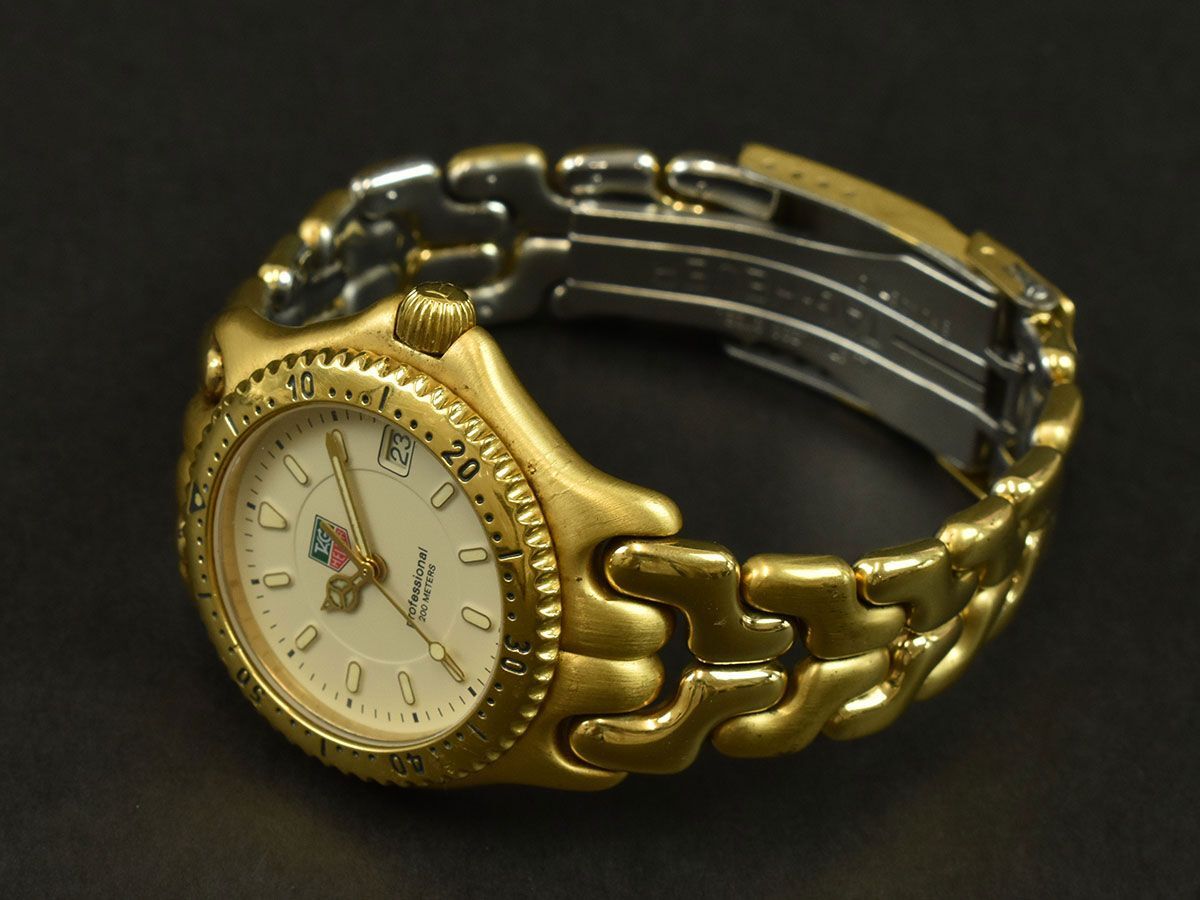 176235□動作確認済 TAG Heuer タグホイヤー セル プロフェッショナル 腕時計 クォーツ デイト 3針 ラウンド WG1230-K0 メンズ/ Dの画像4