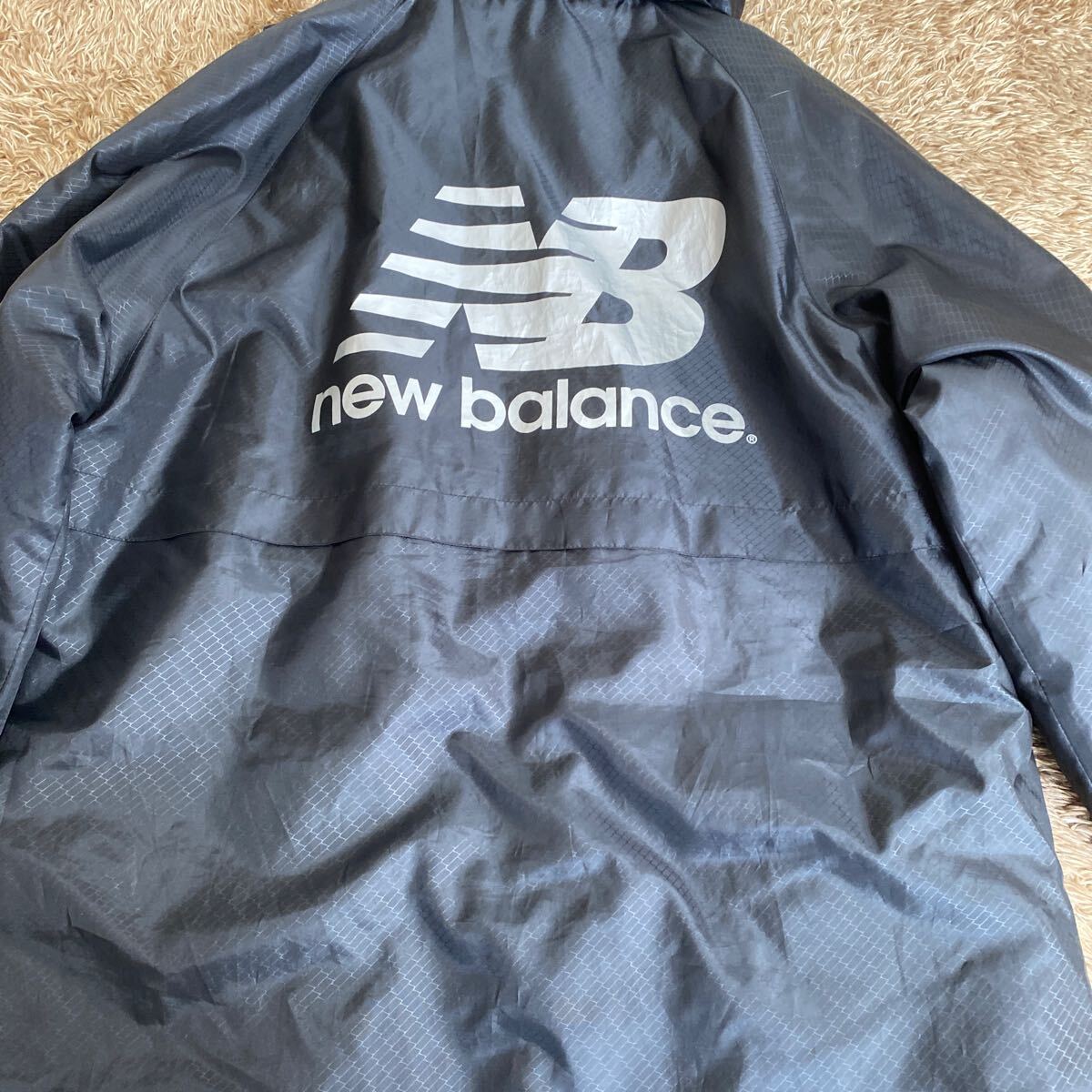 t93 new balance bench coat size M inscription made in China 