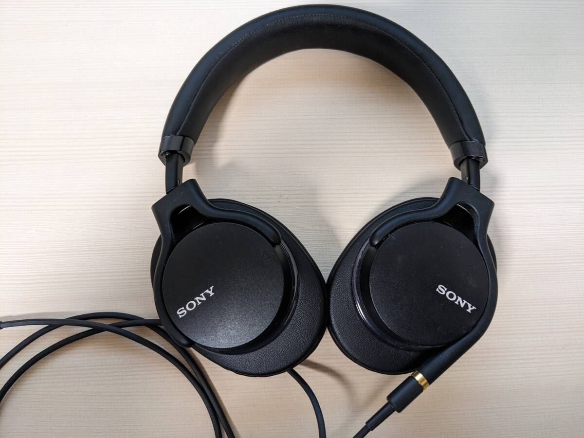 Sony MDR-1AM2