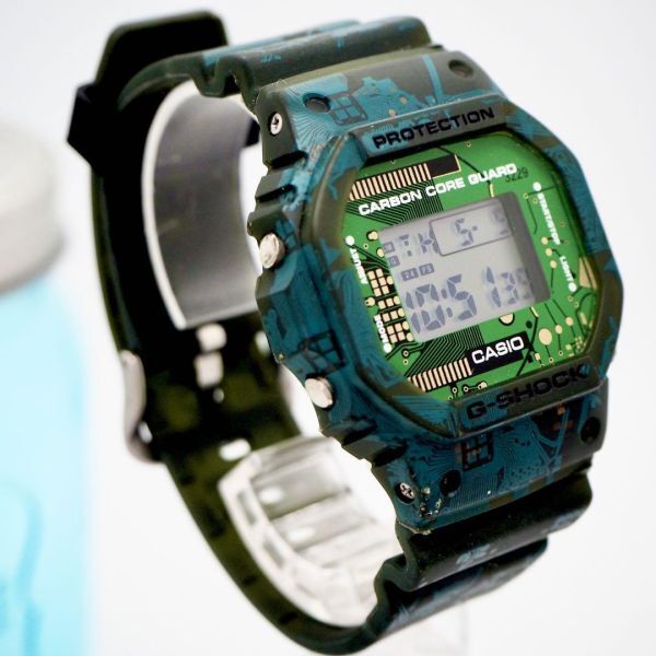 167 G-SHOCK メンズ腕時計 デジタル 限定デザイン グリーン_画像2