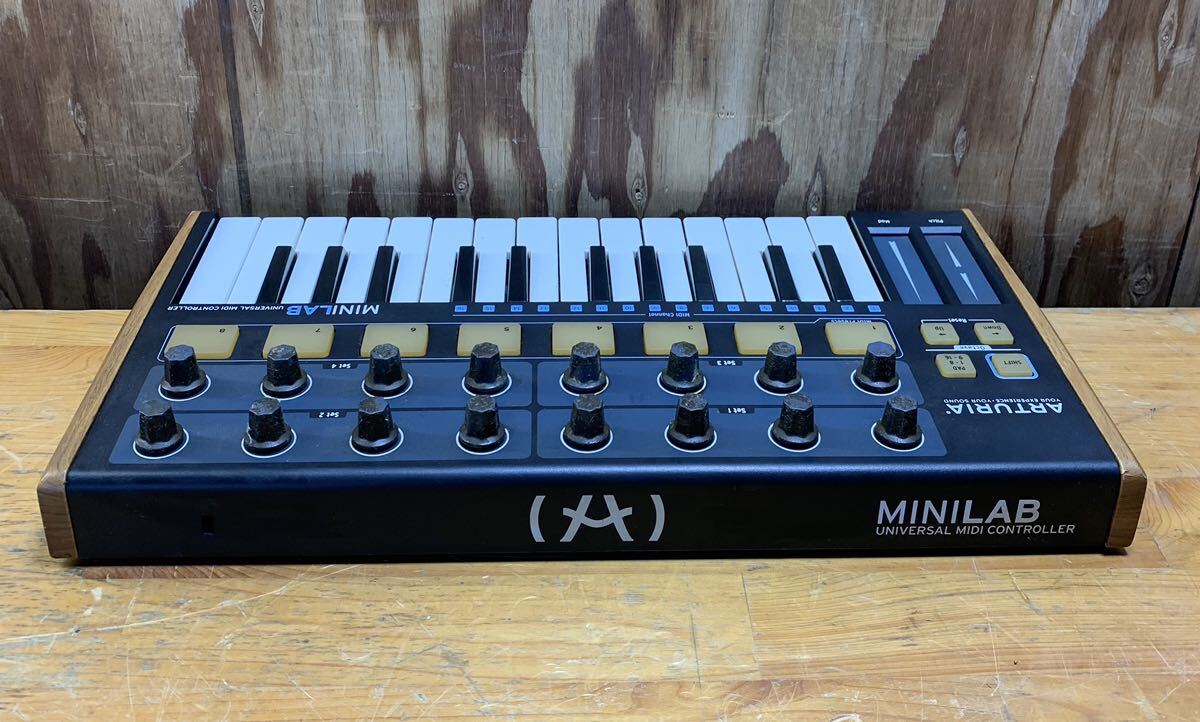 [HS10321] ARTURIA MiniLab MKII USB MIDI keyboard controller 