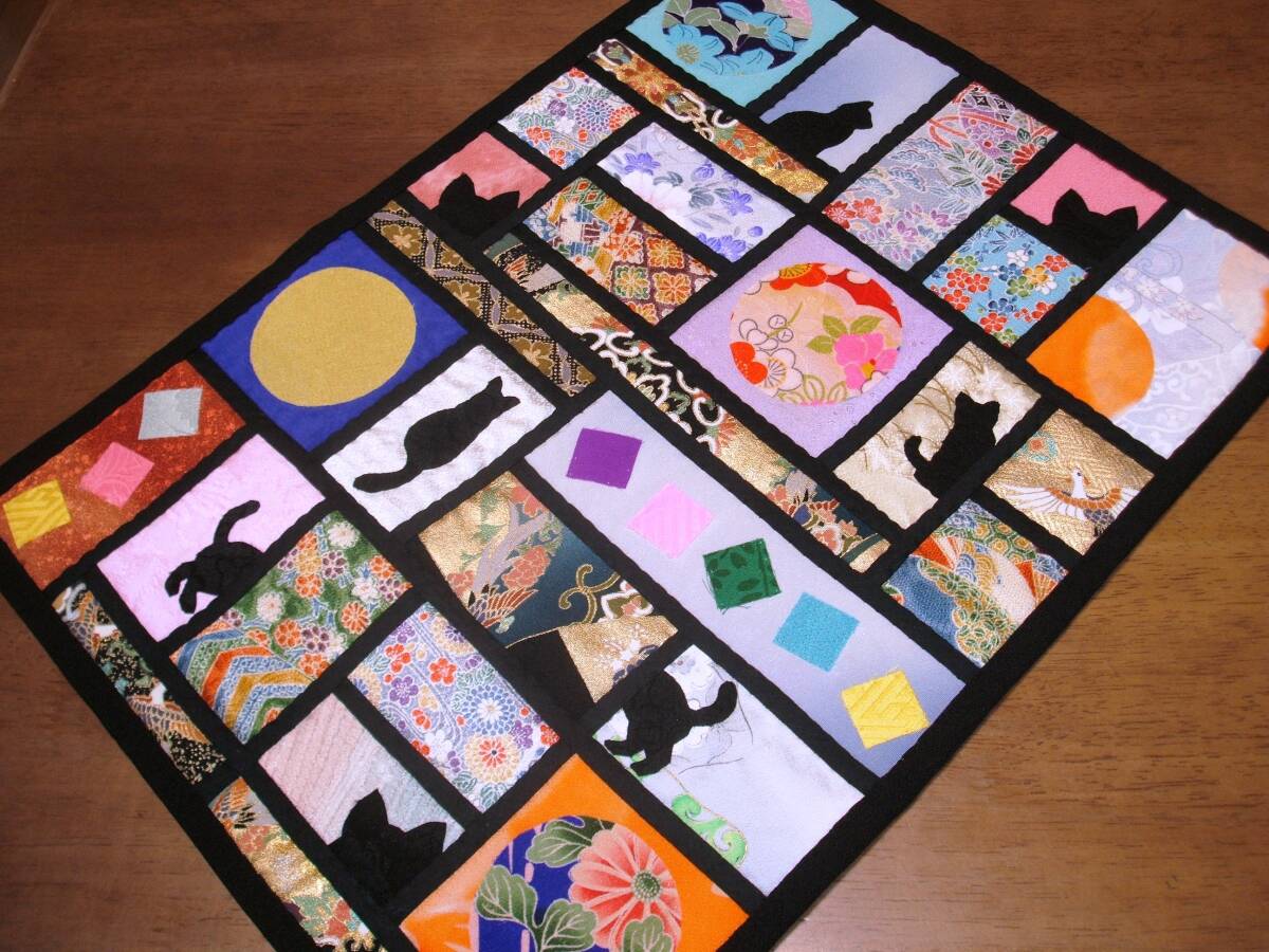 005 peace .. quilt =^_^= cat ....... hand made patchwork * stained glass quilt * wash ending silk old cloth use 