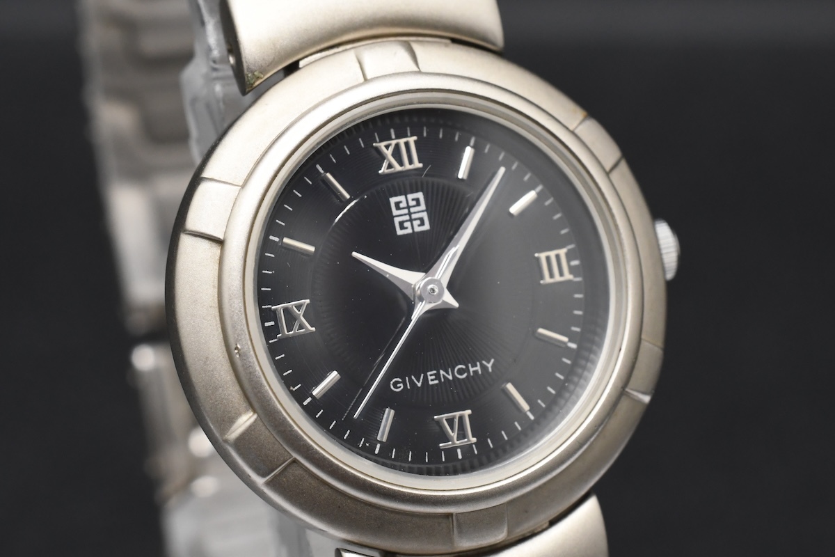 GIVENCHY ジバンシィ SS 黒文字盤 飛びローマ クォーツ レディース 腕時計 ■ 24362の画像10