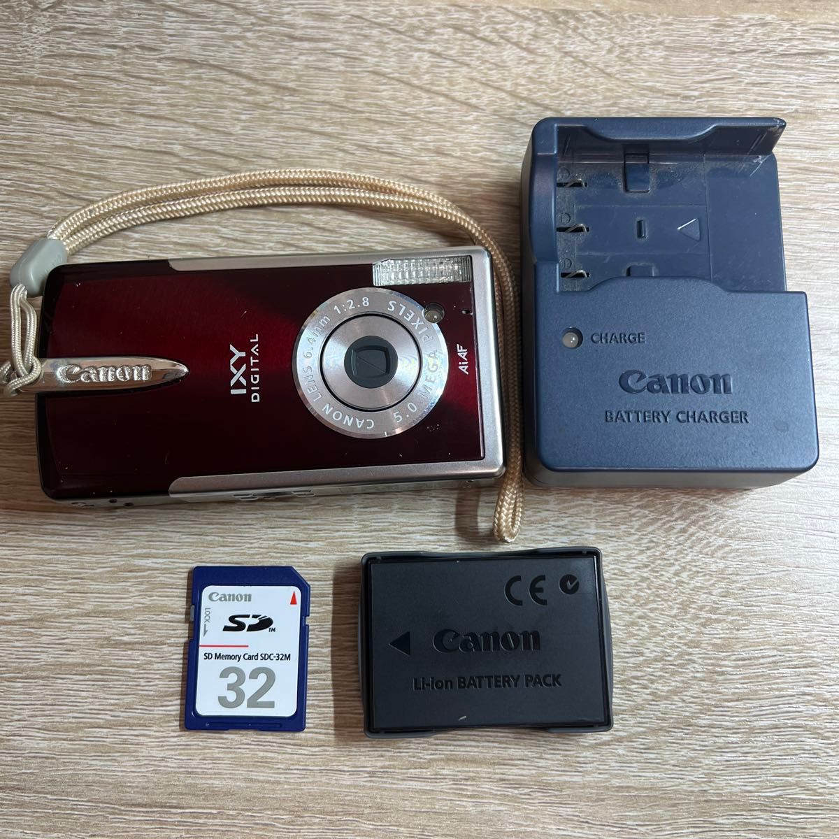 canon pc1108 コンパクト デジタルカメラ IXY キヤノン 本体 充電器 バッテリー 家電 デジカメ canon pc1108 コンパクト デジタルカメラ IXY キヤノン 本体 充電器 バッテリー 家電 デジカメ