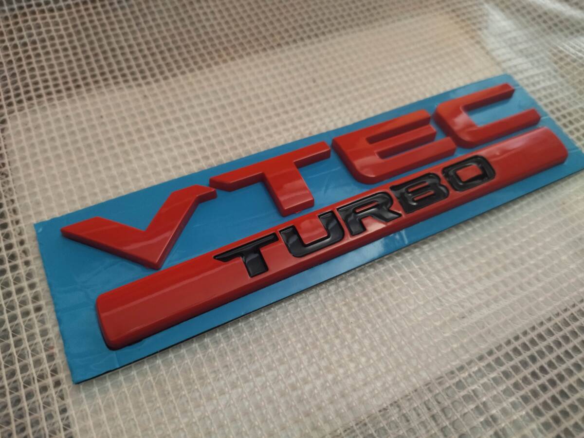 【送料無料】VTEC TURBO 3Dエンブレム レッド 横15cm×縦4.3cm×厚さ5mm ② ホンダ シビック タイプR ヴェゼル ジェイド_画像2