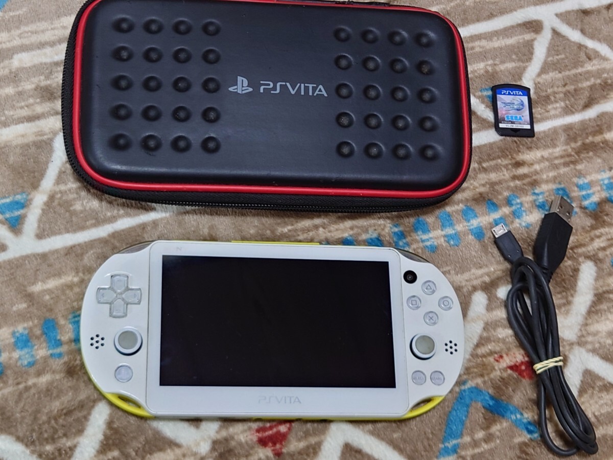 PS Vita PCH-2000 本体 USB充電器 本体ケース ファンタシースターの画像1