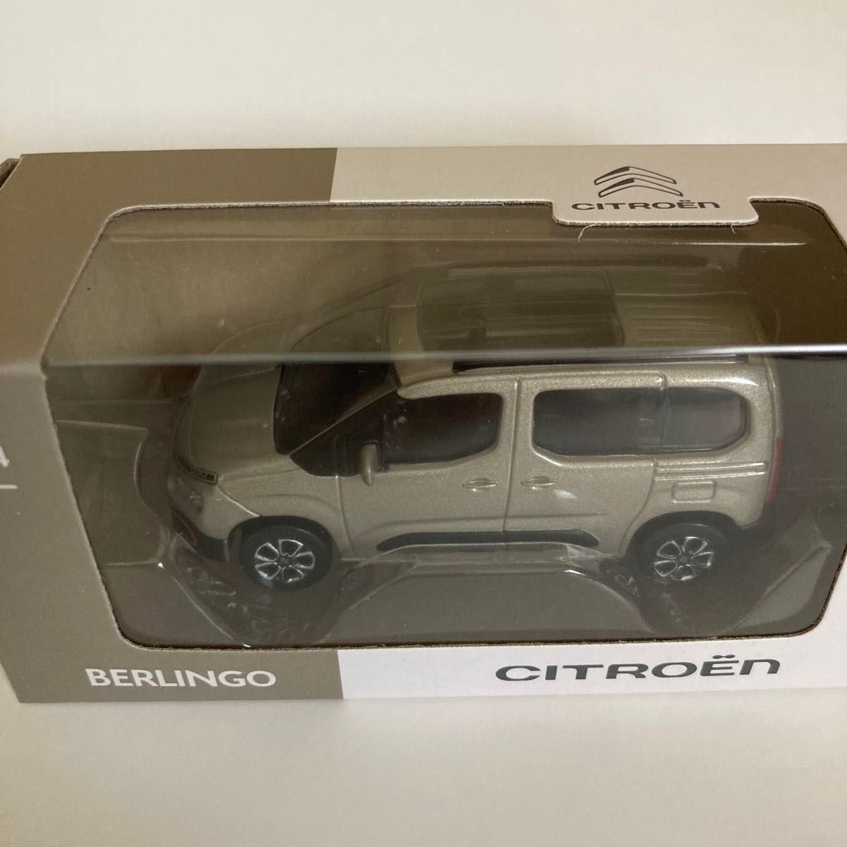 未開封/ CITROEN  シトロエン サーブル ベルランゴ XTRパック 1/64サイズ  ノベルティ 純正品 ノレブ