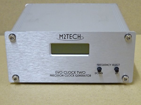 M2TECH EVO CLOCK TWO クロックジェネレーター ＆ FIDELIX 9Vアダプター_画像2