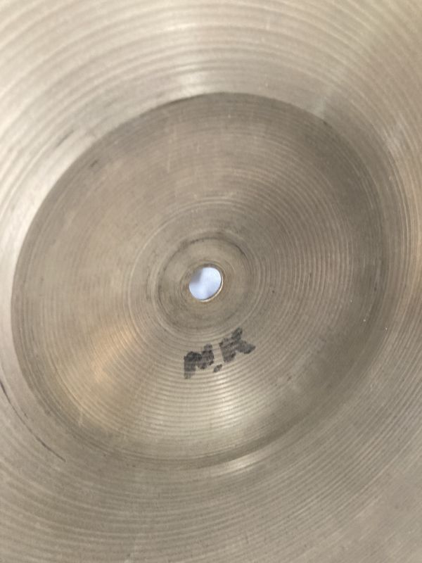 【Zildjian】60-70年代 1940g ビンテージ A Zildjian 18インチ ①_画像4