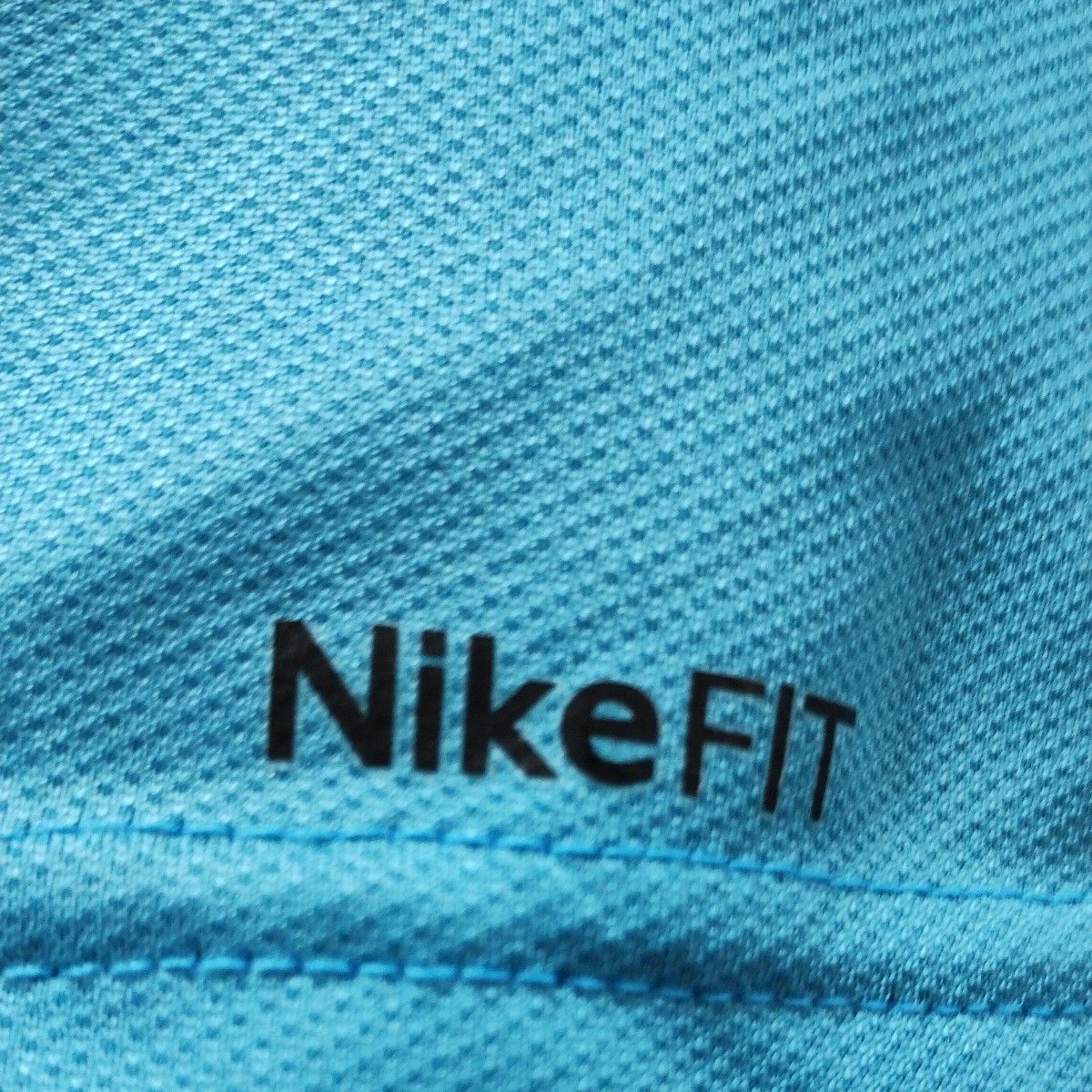 ナイキ 半袖ポロシャツL　ターコイズブルー　高機能素材NIKE FIT DRY採用　ゴルフ等スポーツ〜ビジネスカジュアル/タウンに