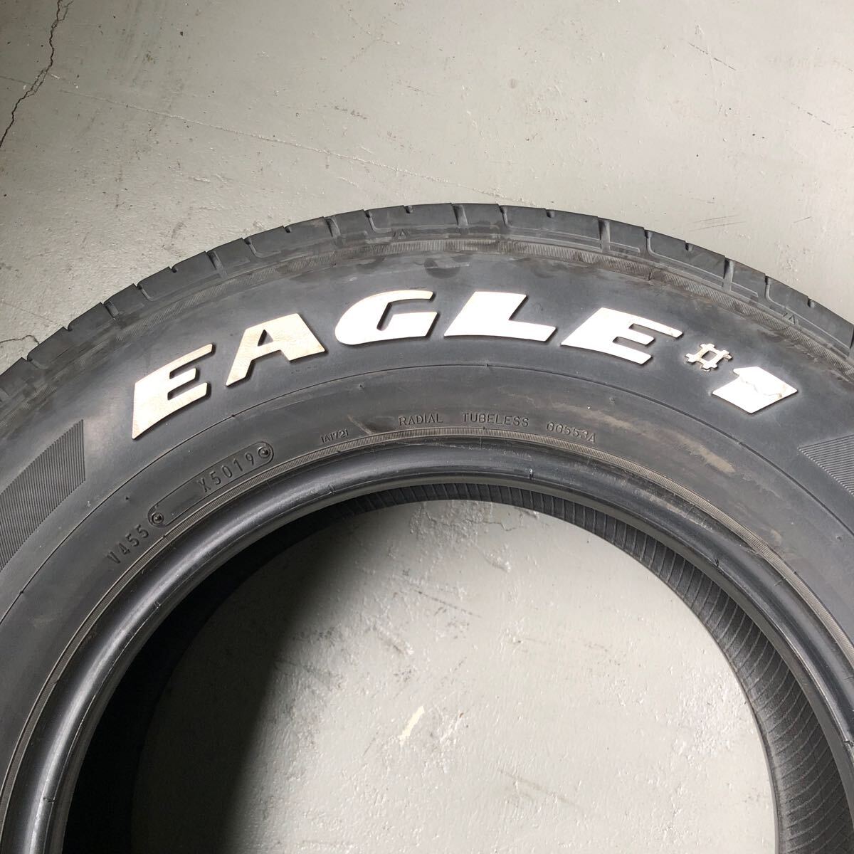 2019年製造 GOODYEAR EAGLE#1 NASCAR 195 80 15 107/105L LT ホワイトレター 2本セット_画像7