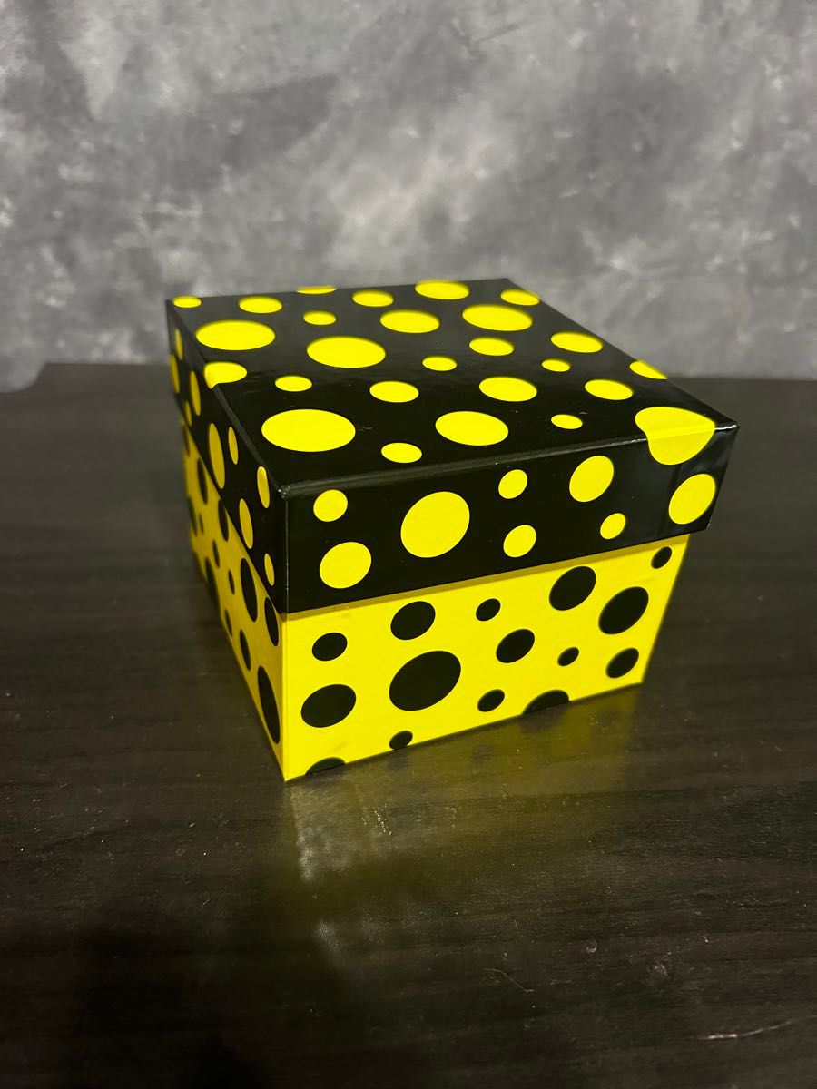 草間彌生 キーリング マスコット オブジェ Kusama キーホルダー 草間彌生 キーリング マスコット オブジェ Kusama キーホルダー
