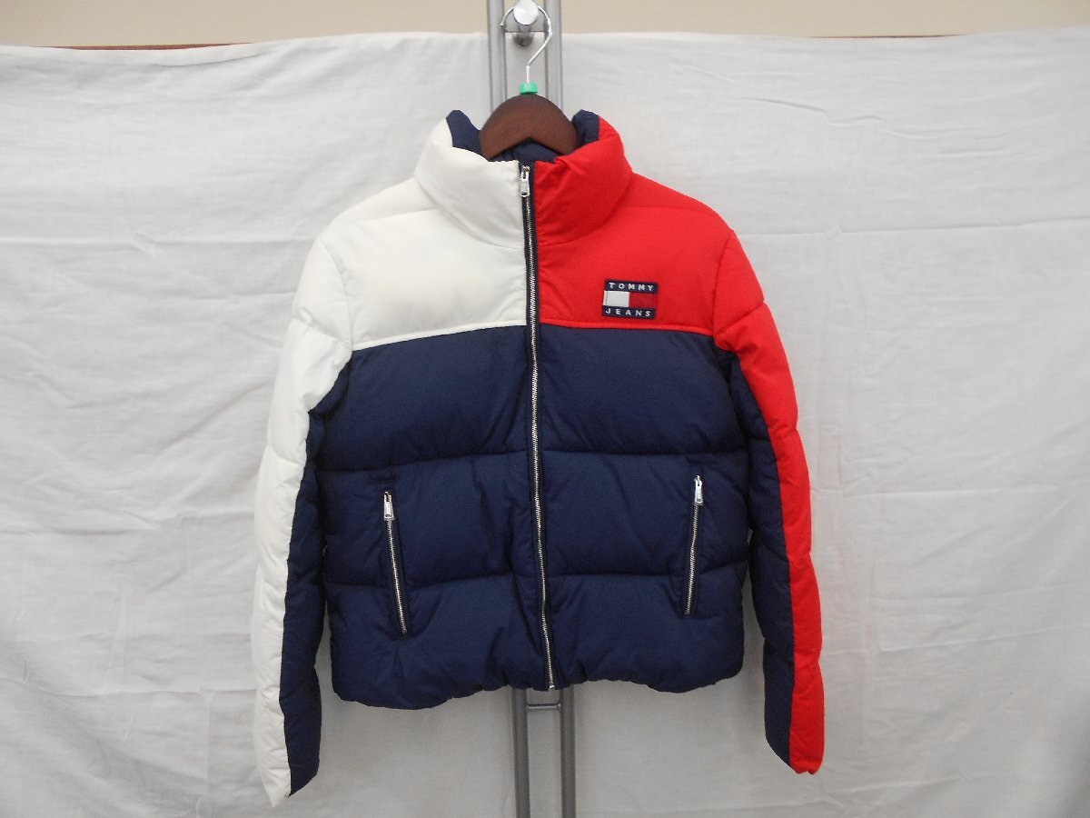 【TOMMY JEANS】トミージーンズ　メンズ　中綿ジャケット　レッド×　ネイビー×ホワイト　Mサイズ　SY02-CV7_画像1