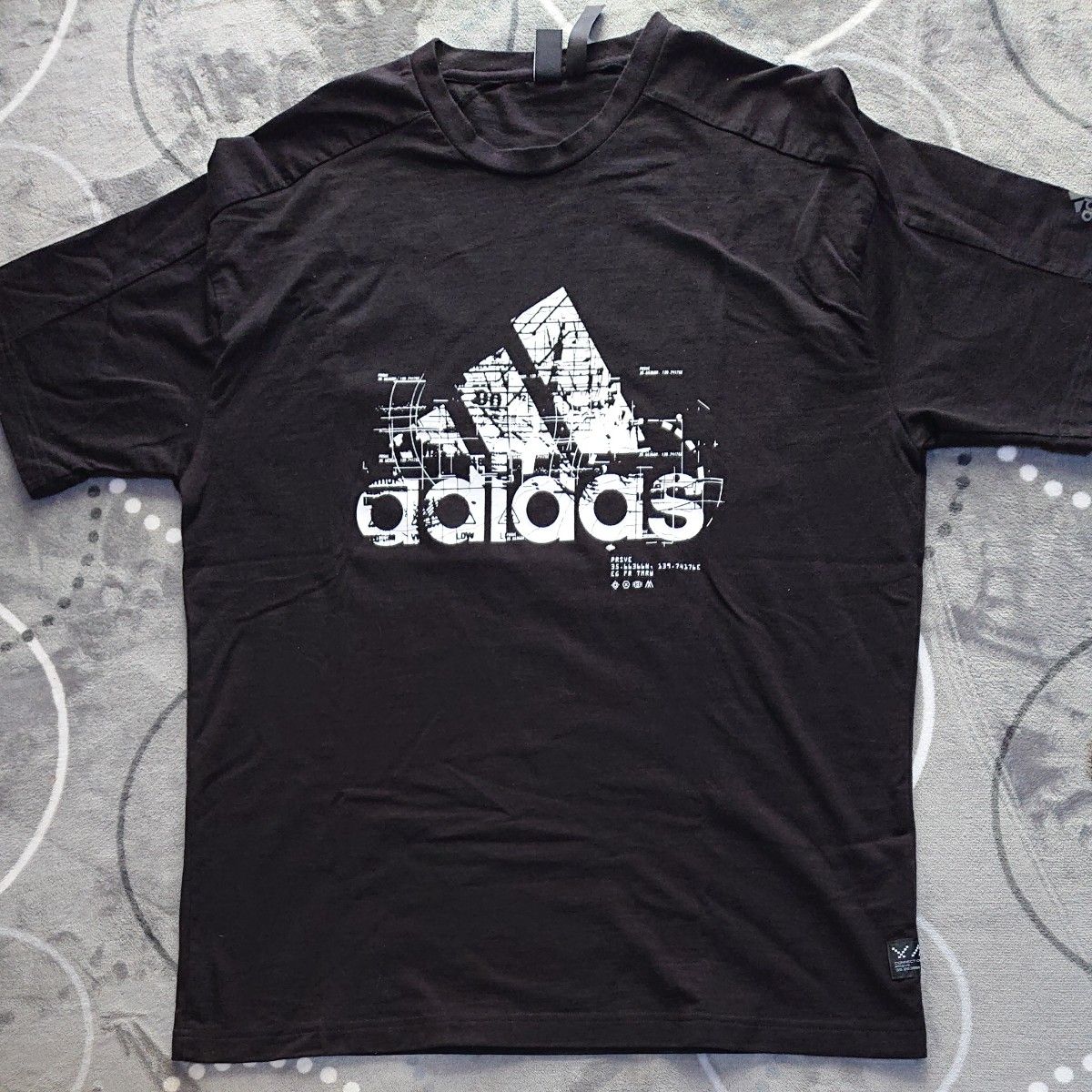 size 2XL adidas タグなし未使用 Tシャツ