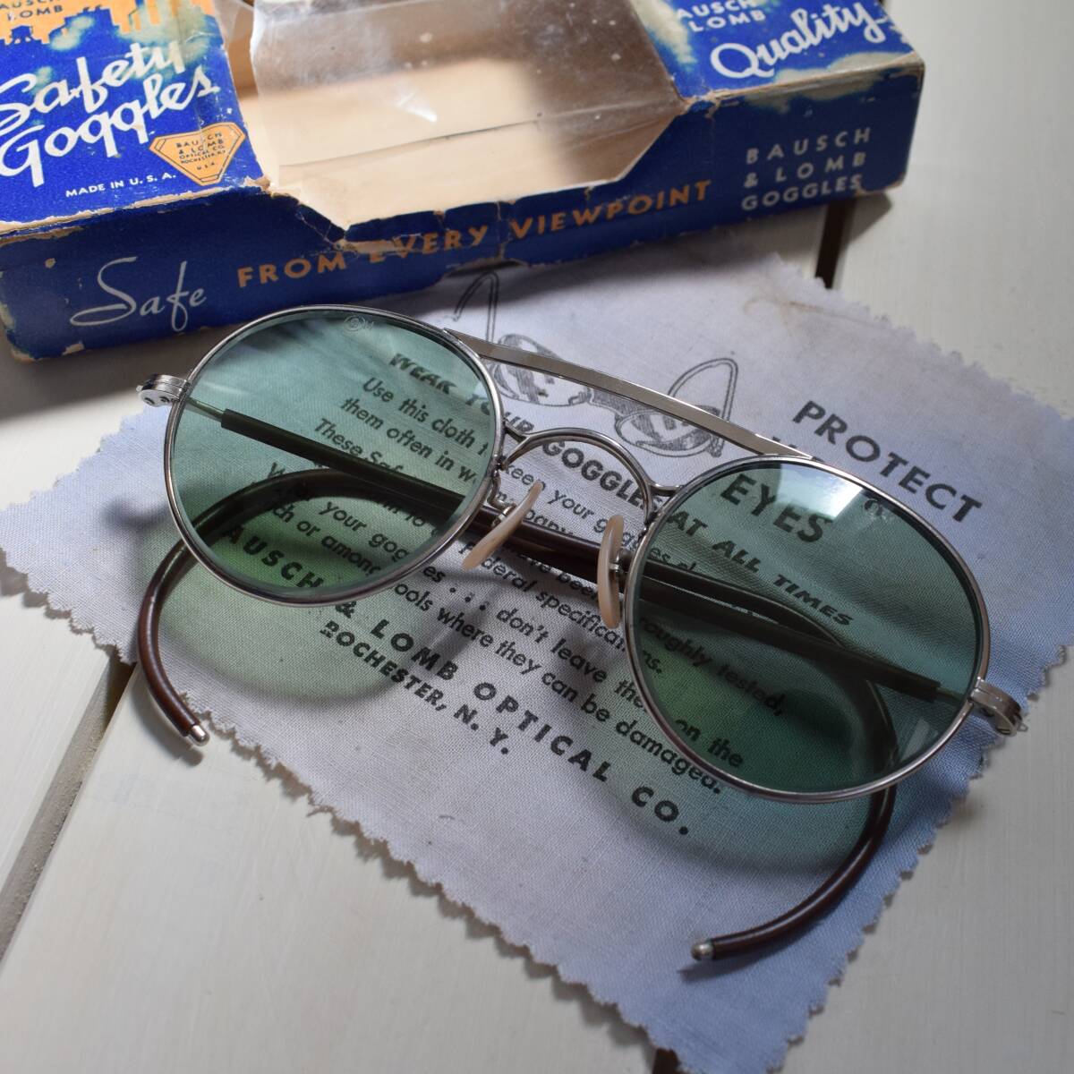 1950's Bausch&Lomb ボシュロム サングラス メガネ 眼鏡 ラウンド 繩手 グリーンレンズ ダブルブリッジ 希少な箱付き_画像1