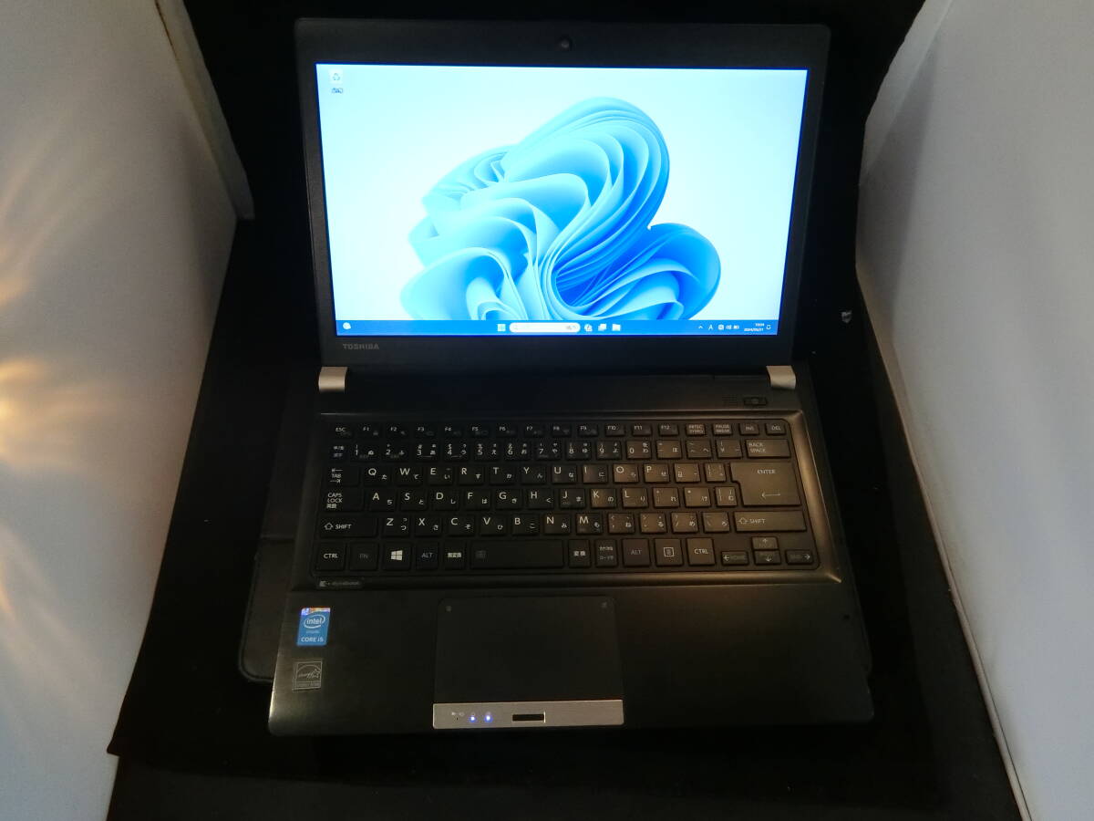 [中古ノートパソコン]TOSHIBA(東芝) DynaBook(ダイナブック) dynabook R734Windows 11PRO(64bit) _画像1