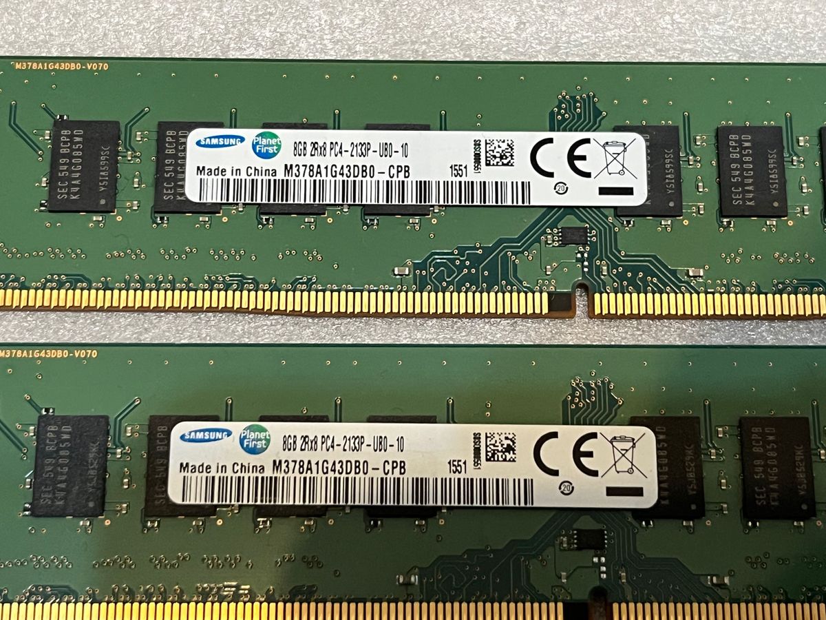 Samsung PC4-2133P 16GB （8GB x2枚）　動作確認済み デスクトップ用　UDIMM