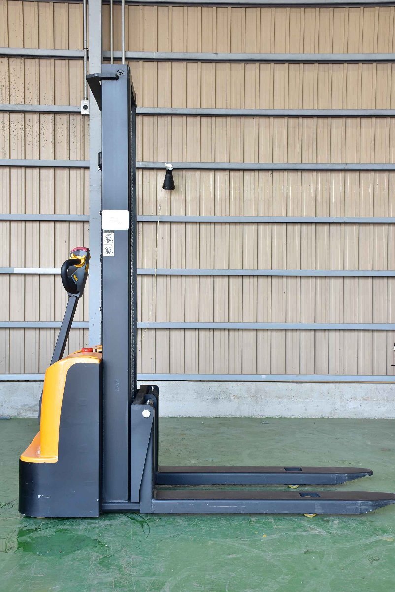 H◆【神奈川県引き取り限定】Electric Forklift and Pallet Stacker CDD15C-30 電源フォークリフト ☆中古☆_画像3