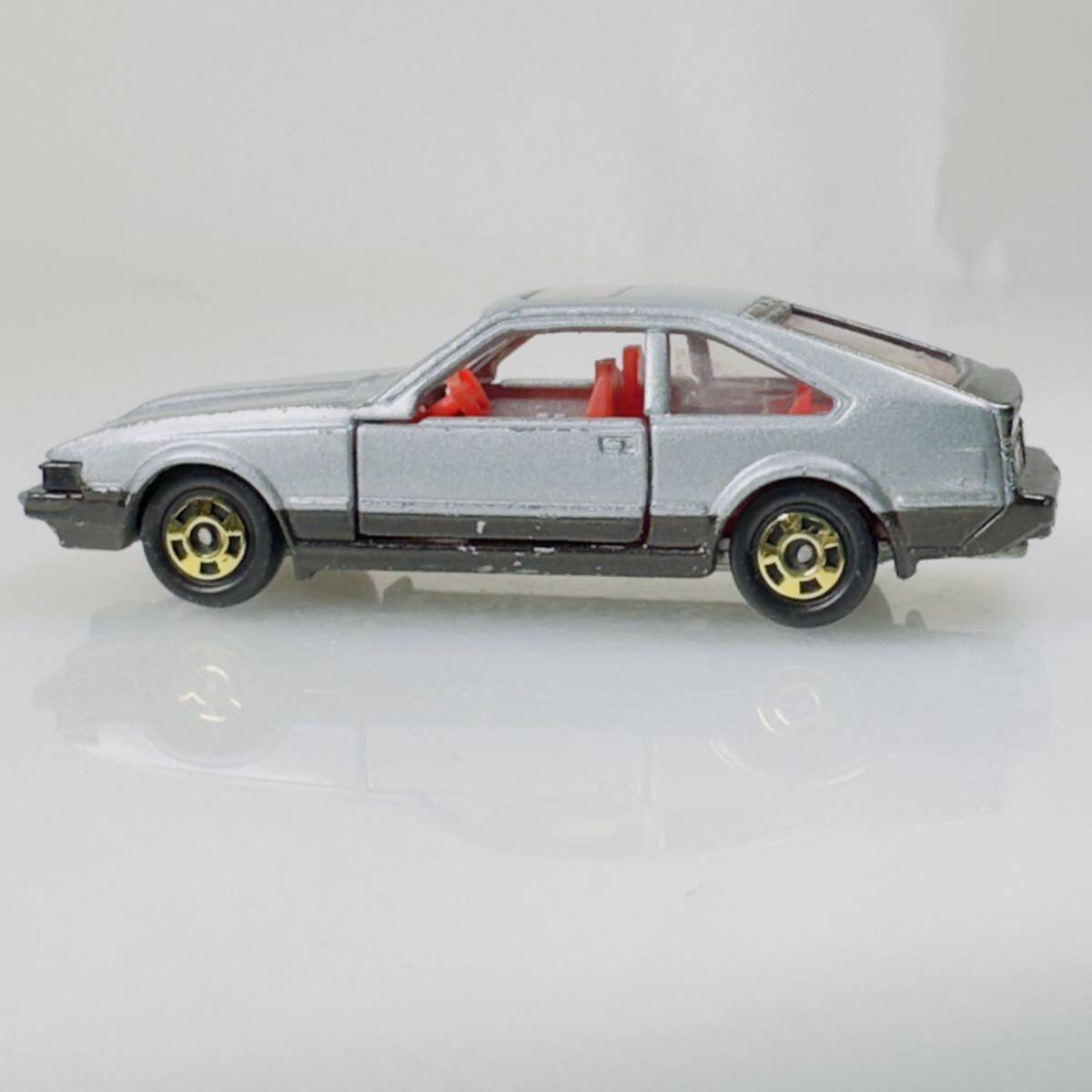 74 トミカ 日本製 No. 33 S=1/64 トヨタ セリカ XX 2800GT_画像2