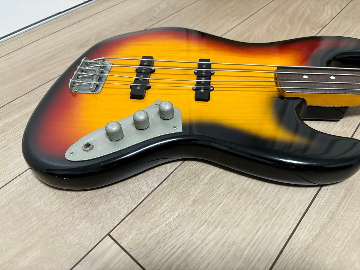Fender JAZZ Bass