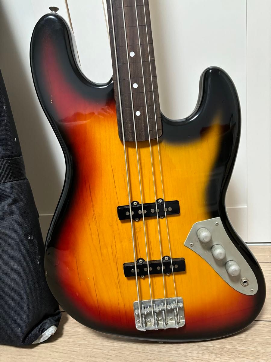 Fender JAZZ Bass