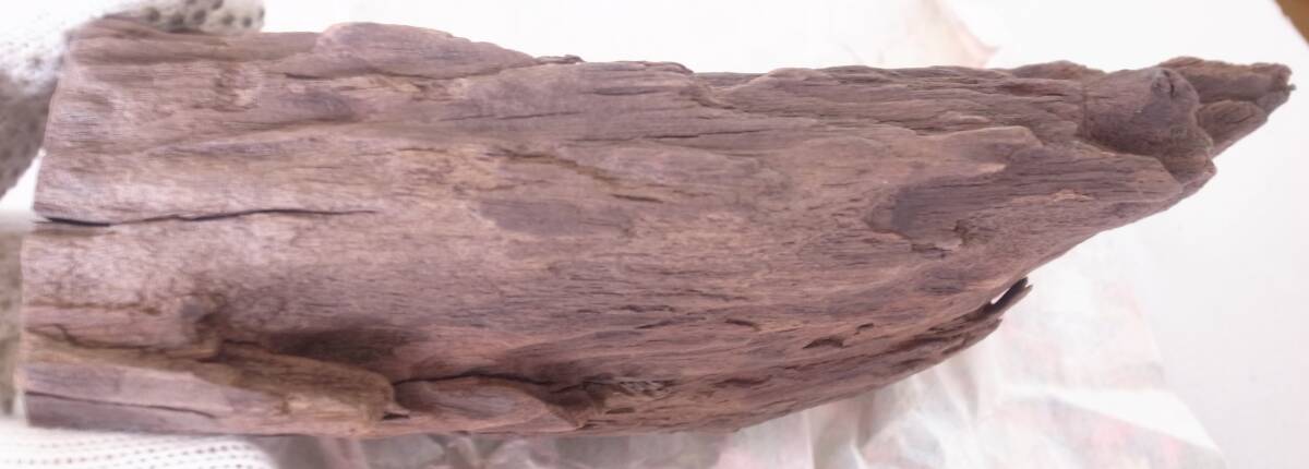 巡寶堂】K03 香木 伽羅 沈香 白檀 約521g 縦:約20.0cm 横:約 巡寶堂】K03 香木 伽羅 沈香 白檀 約521g 縦:約20.0cm 横:約