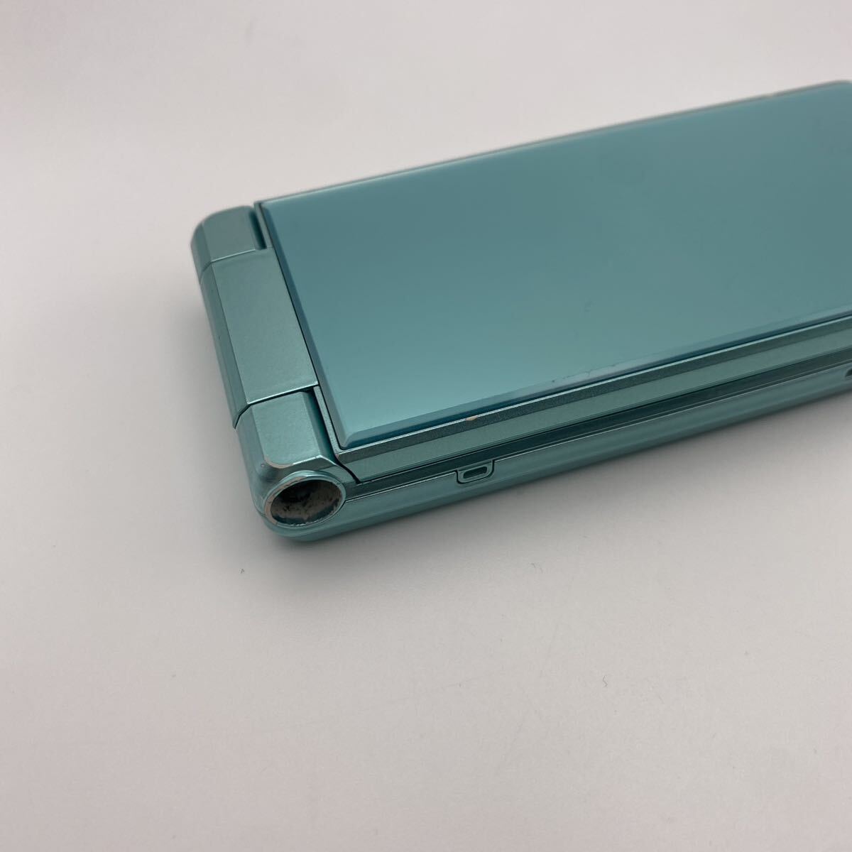 AQUOS 携帯電話 ケータイ 水色 ブルー 601SHの画像6