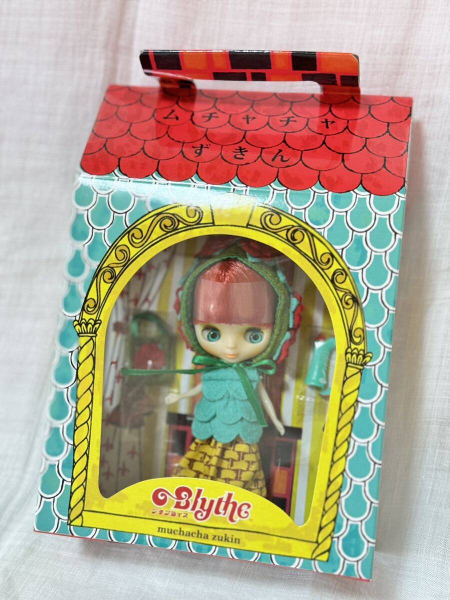 新品未開封 超美品 タカラトミー プチブライス ムチャチャずきん Blytheの画像1