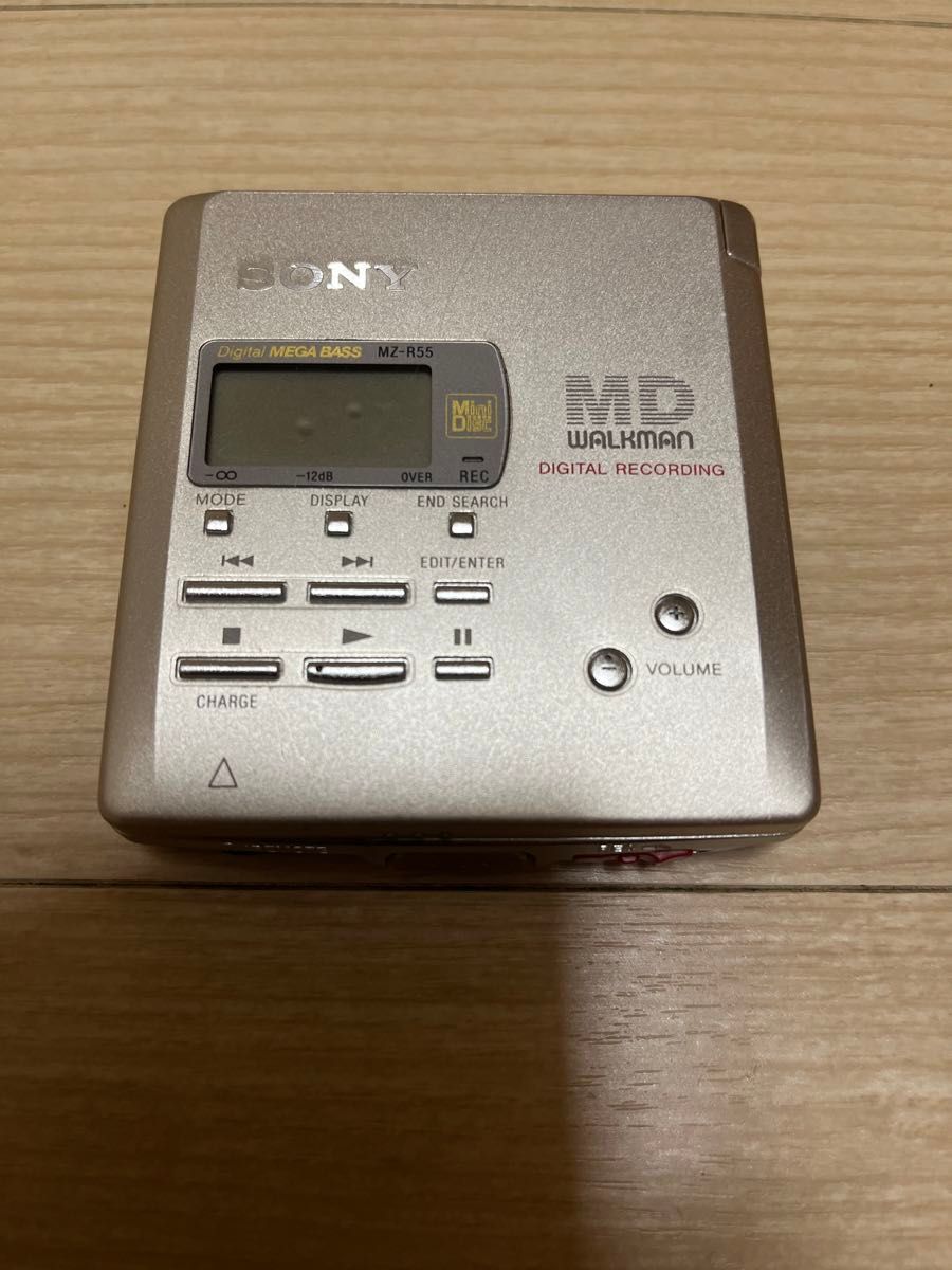 ポータブルオーディオ　MDウォークマン　MZ-R55