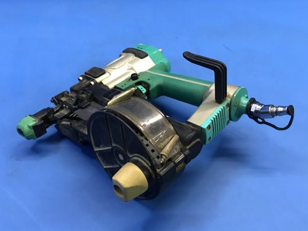 ★【 マックス / MAX 】マックスねじ打ち機 ターボドライバ【 TD-441 / SUMITOMO 】エアーツール 工具 現場作業 大工道具 取説付き 120_画像3