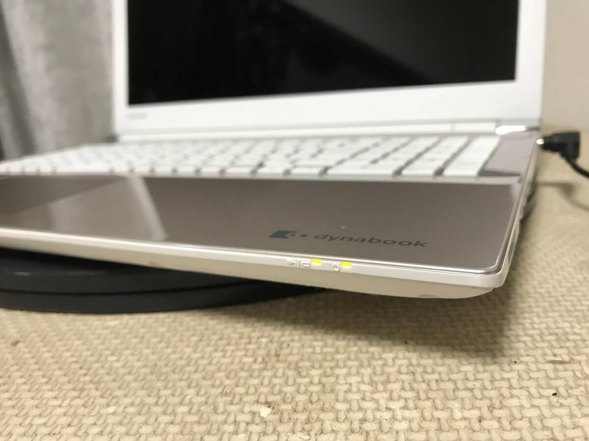 M2593 東芝 dynabook 15.6型 Satellite L50-E Core i7-8550U メモリ8GB ジャンク品 全国送料無料の画像2