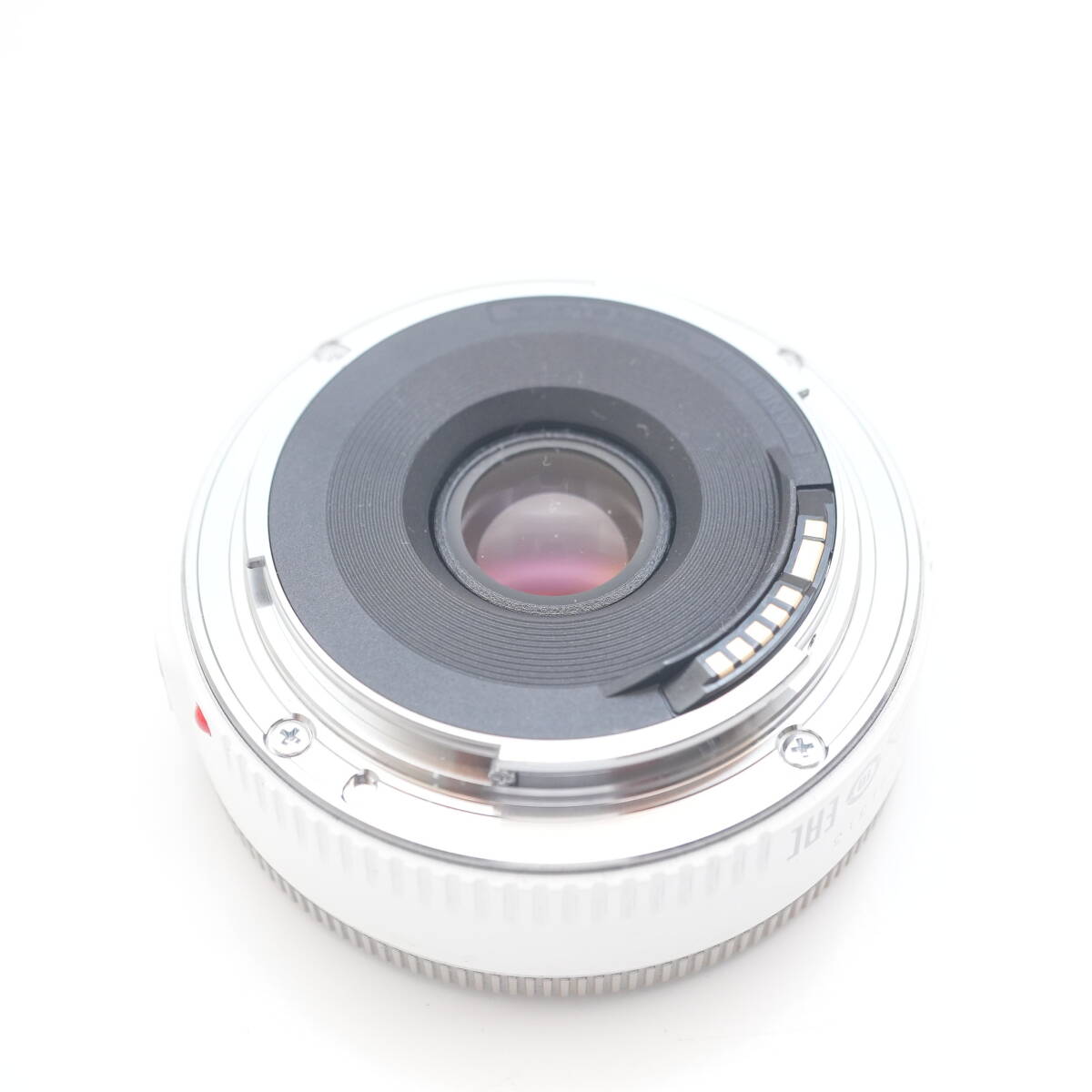 キヤノン Canon EF 40mm F2.8 STM ホワイトの画像4