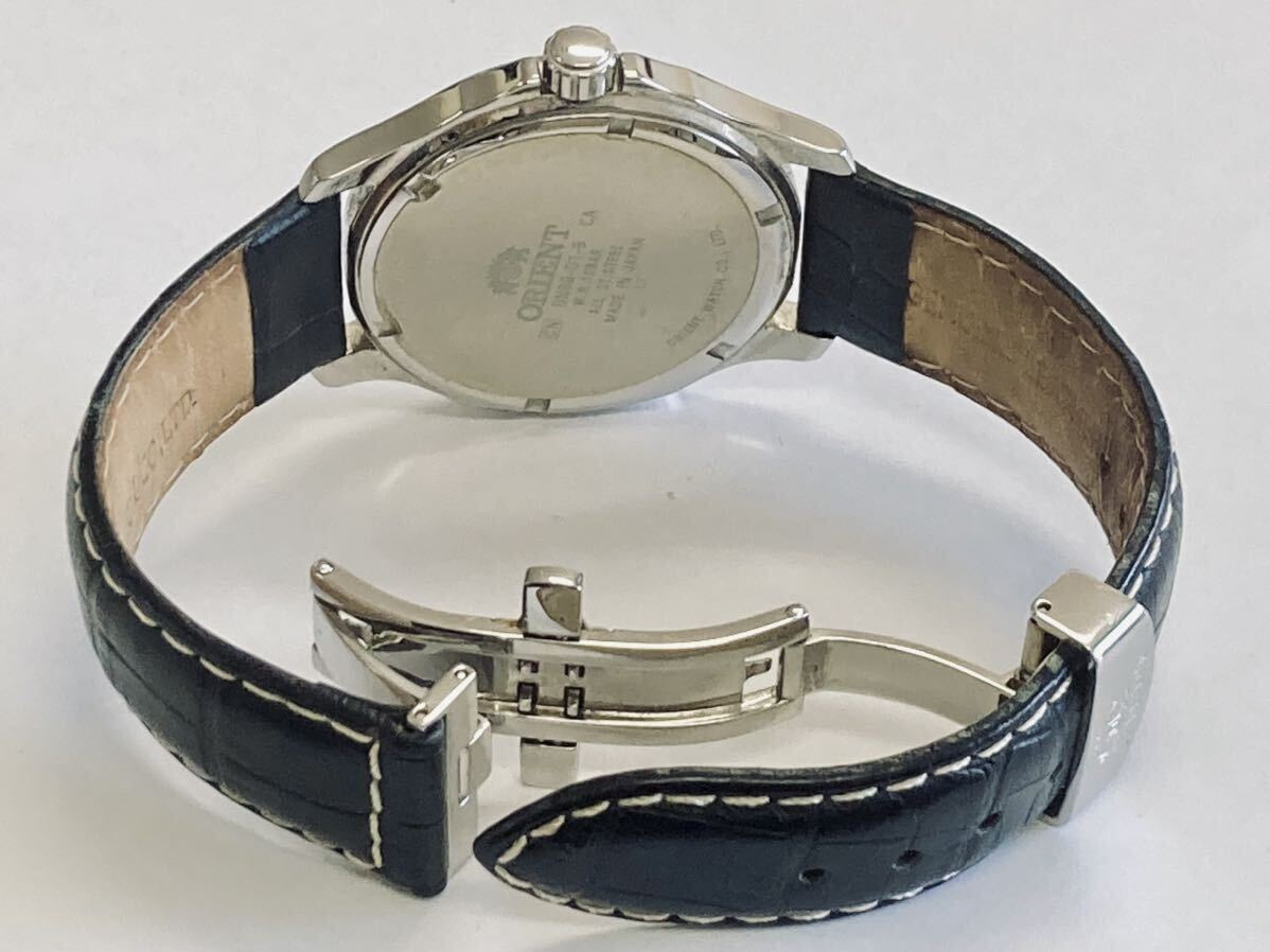 B Orient ORIENT men's wristwatch black face 3 hands UN8G-D1-B 10BAR case manual used operation not yet verification Junk 