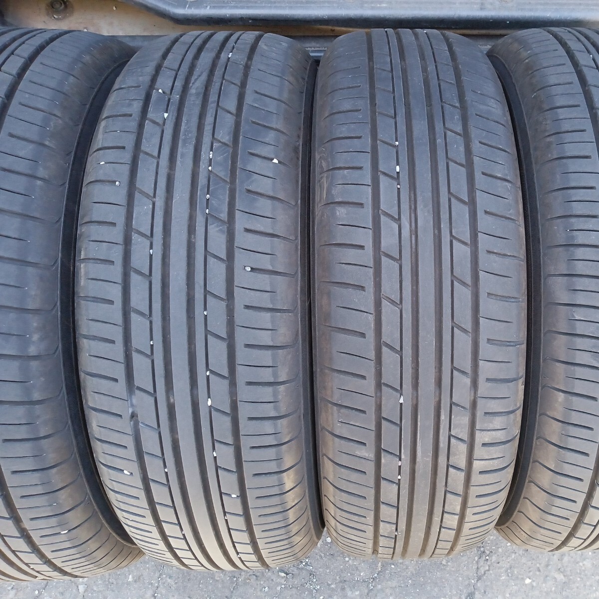 バリ山 185/65R15 ヨコハマ ECOS ES31 4本の画像1