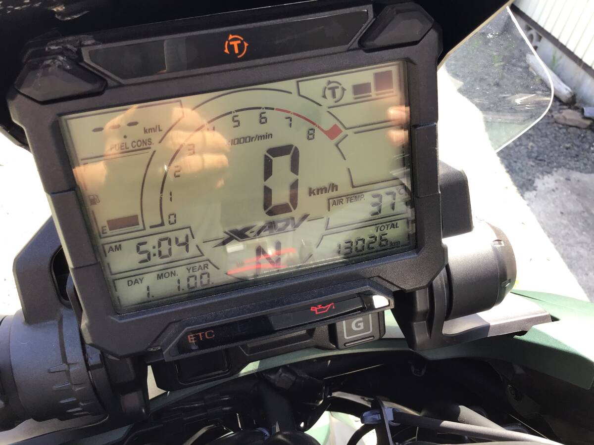 ホンダ　X - ADV 走行少な目　希少カラー_画像5