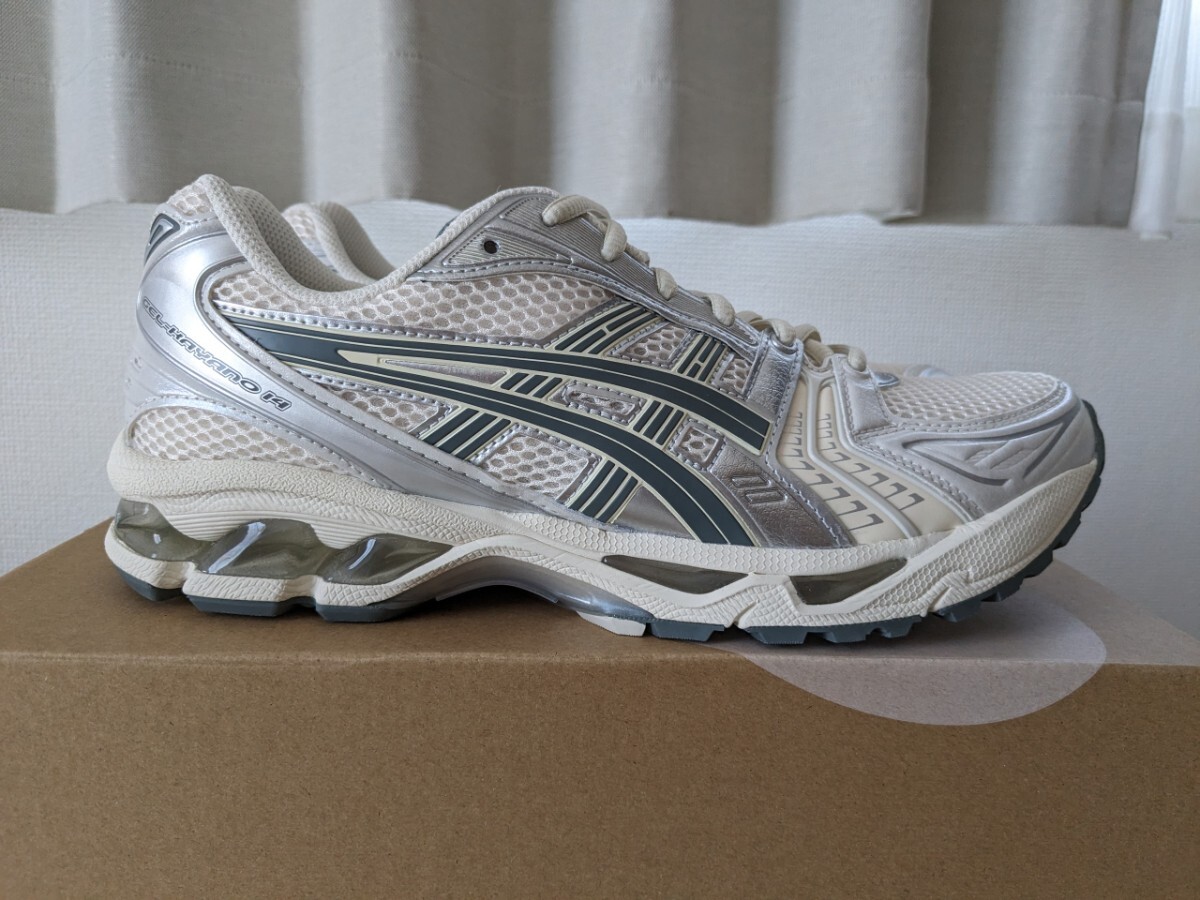 未使用品 ASICS GEL KAYANO14 Birch/Dark Pewter US9 27cm アシックス ゲルカヤノ　KAYANO 14 スニーカー 靴_画像6