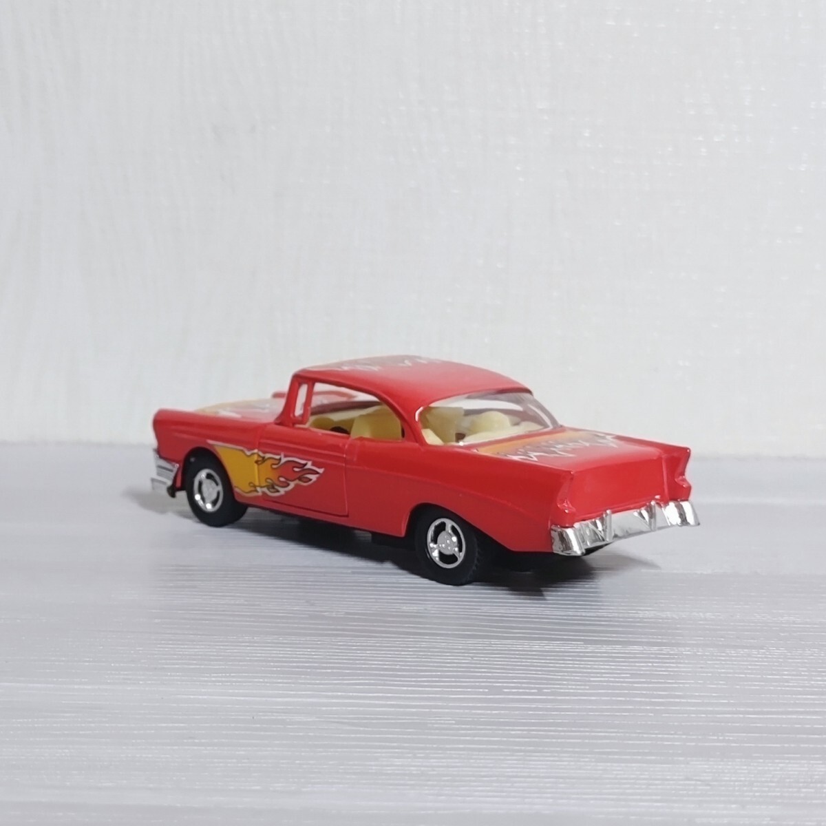 1/43 シボレー ベルエア 1956 Chevrolet Bel Air サニーサイド ダイキャスト ミニカー アメ車　_画像4
