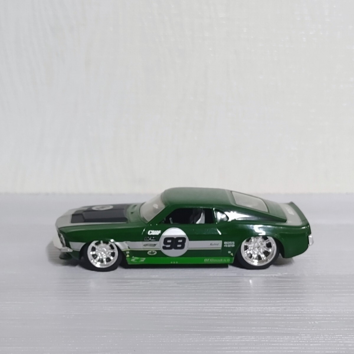 Hot Wheels フォード マスタング 1970 FORD MUSTANG アメ車 ホットウィール ダイキャスト ミニカー 約10cmの画像2