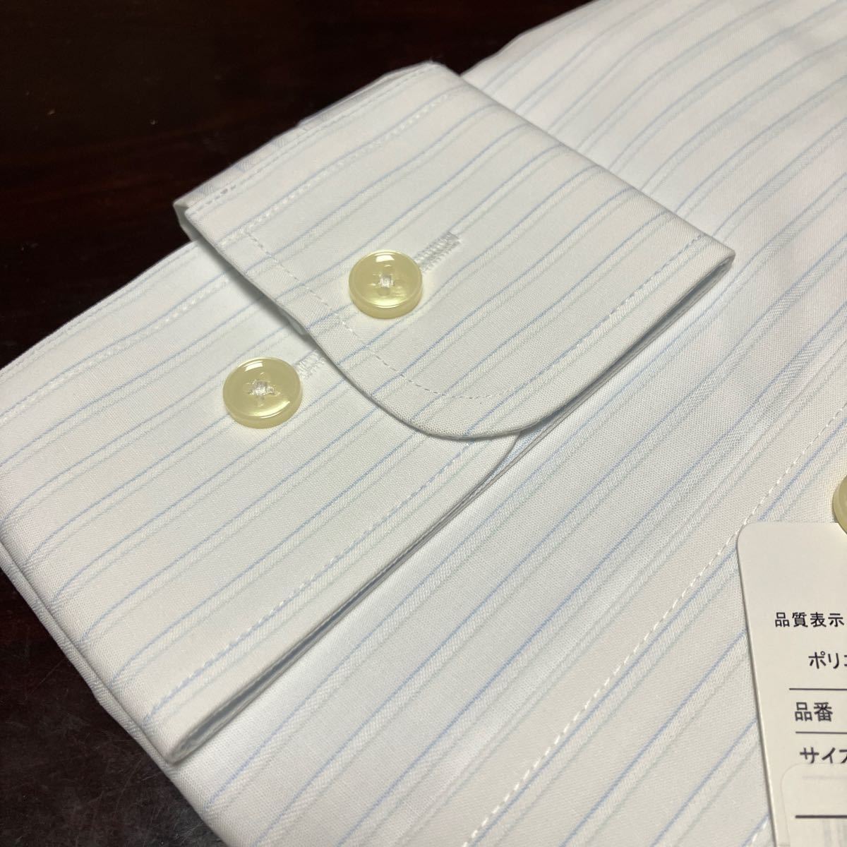 百貨店販売品　BILL CAUSE★形態安定　白地×ブルーストライプワイシャツ　M(39-80)　レギュラーカラー　送料無料
