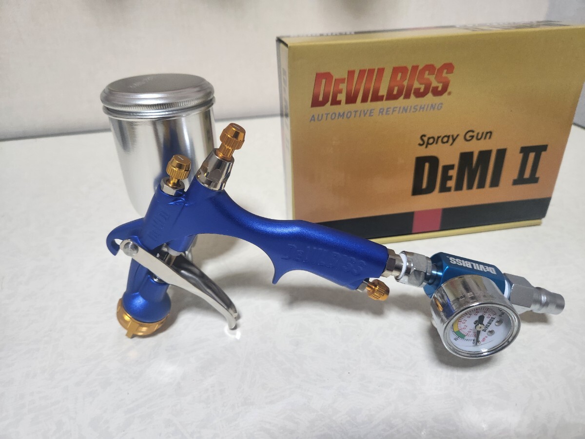 新品未使用　DEVILBISS デビルビス　DEMI 2 限定カラー　口径0.8 DEMI II-DL8-08-G-A0 即決時希少カラーのレギュレーター付_画像2