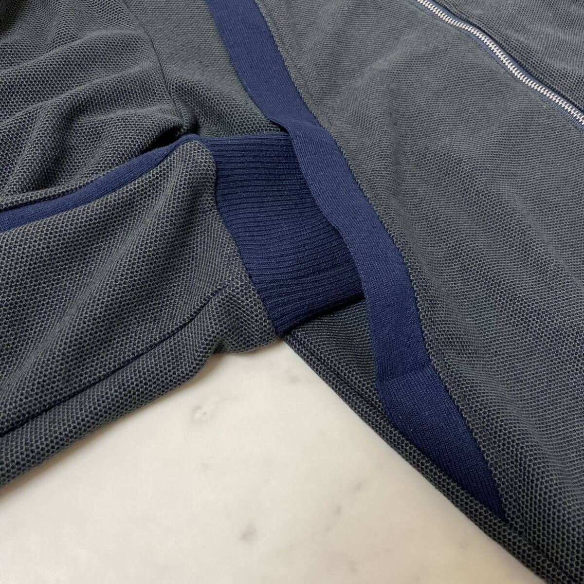  прекрасный товар * Tom Brown THOM BROWNE спортивная куртка блузон джерси size2/M соответствует bai цвет W Zip сделано в Японии хаки темно-синий мужской 