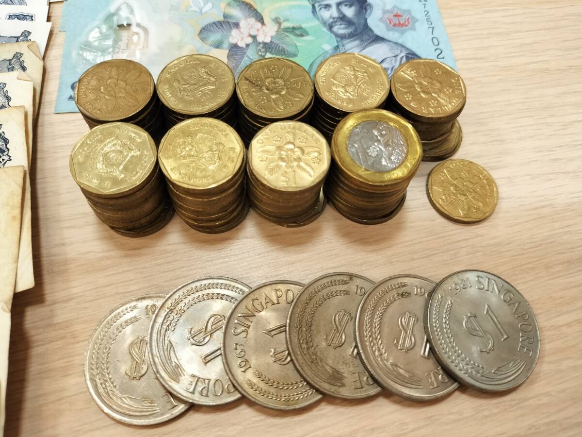 [ Singapore ( Бруней ) 425 доллар ] банкноты старый . старый банкноты монета монета итого 425 SGD BND. суммировать Singapore доллар Бруней доллар 