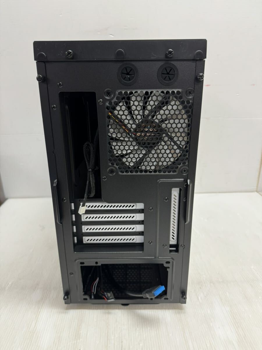 Fractal Design MicroATX кейс ARC Mini R2