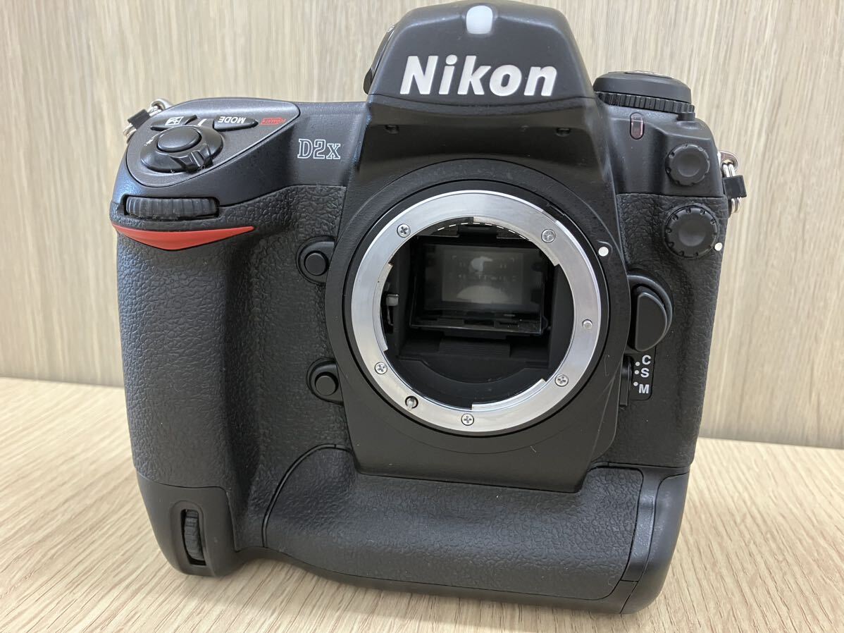 Nikon D2X ニコン デジタル一眼レフカメラ ボディのみ ジャンク品_画像1