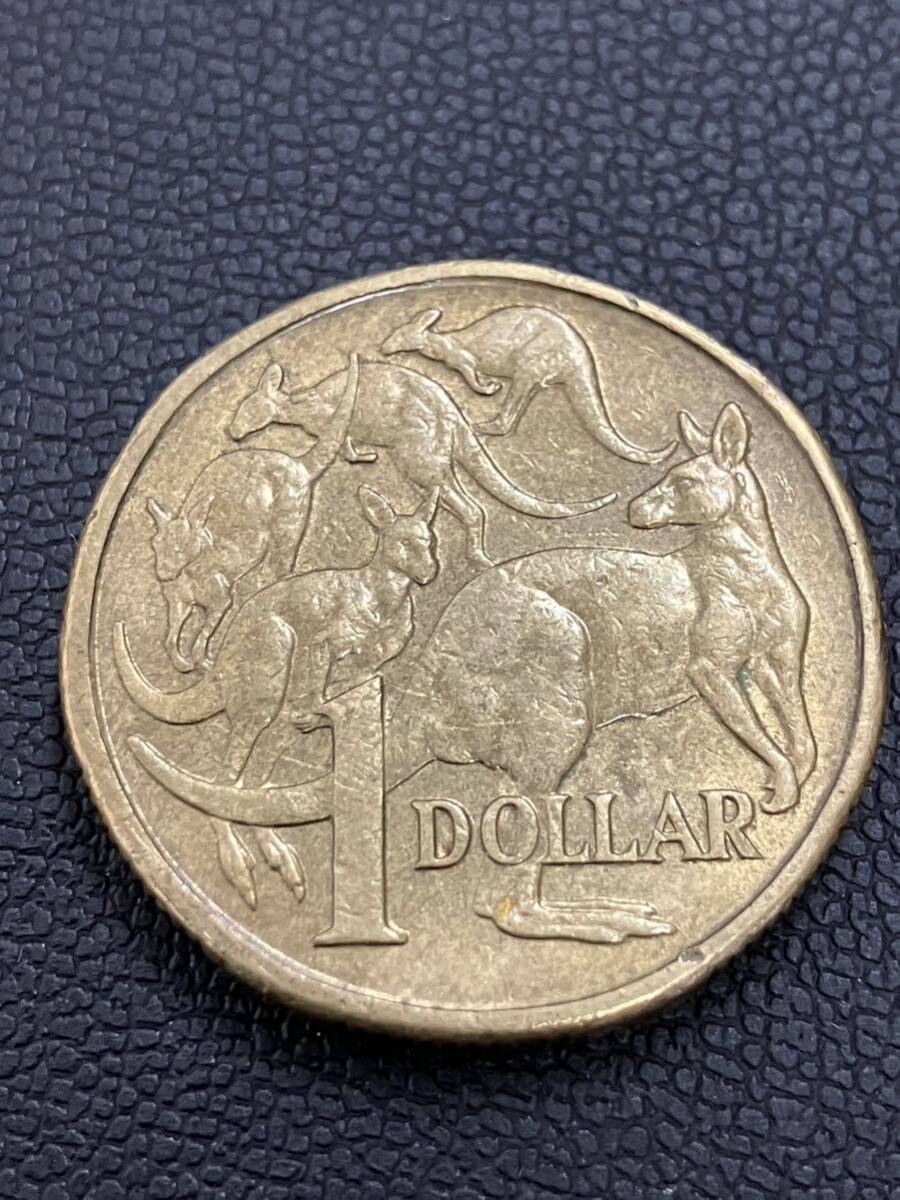 オーストラリア 1ドル 硬貨 外国コイン AUSTRALIA 1DOLLAR カンガルー 1984年_画像2